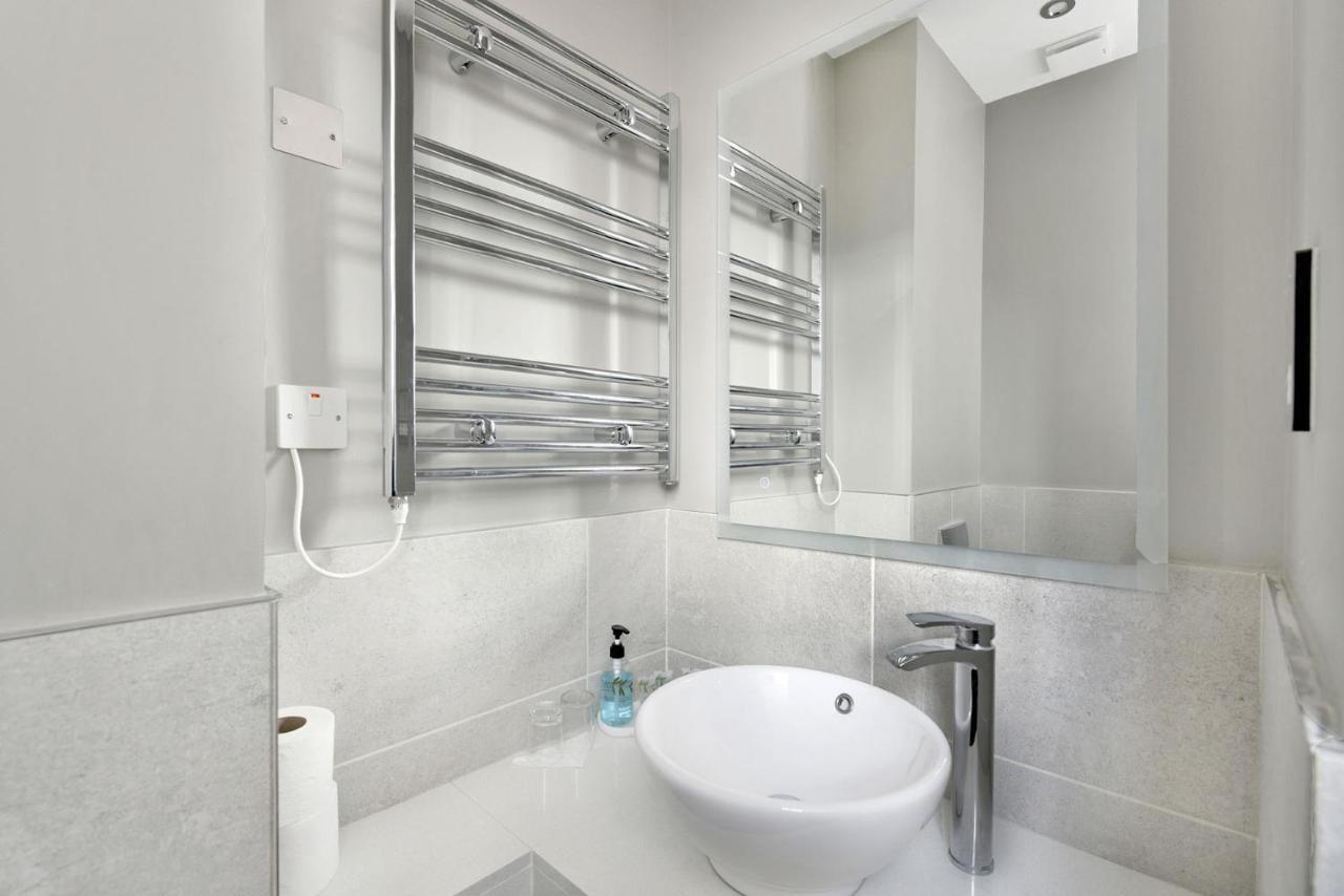 Radisson Blu Hotel, Perth Luaran gambar